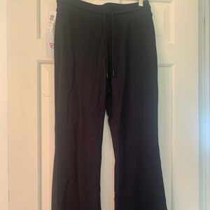 Aritzia Sunday Best Waffle pants
